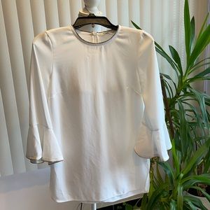 ❄️Zara bell sleeves top with rhinestone details ❄️